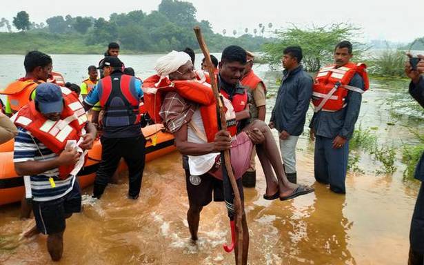 తమిళనాడులోని ఎనిమిది జిల్లాల్లో తీవ్ర వర్షాభావం, రెడ్ అలర్ట్ ప్రకటించారు
