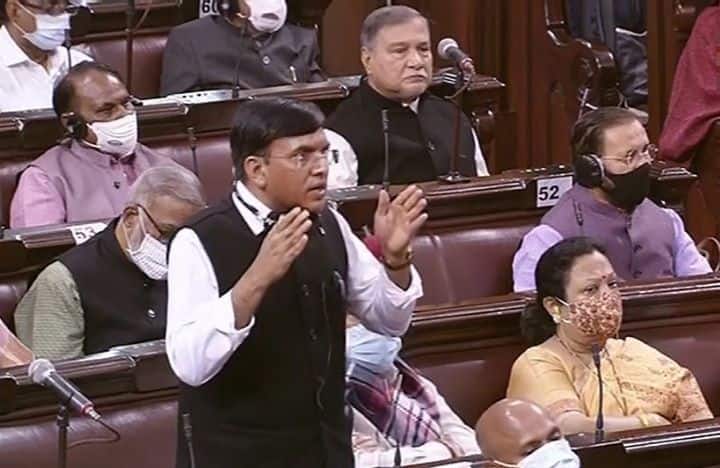 భారత్‌లో కొత్త ఓమిక్రాన్ వేరియంట్‌కు సంబంధించిన కేసులేవీ ఇంకా కనుగొనబడలేదు అని ఆరోగ్య మంత్రి మాండవ్య చెప్పారు.