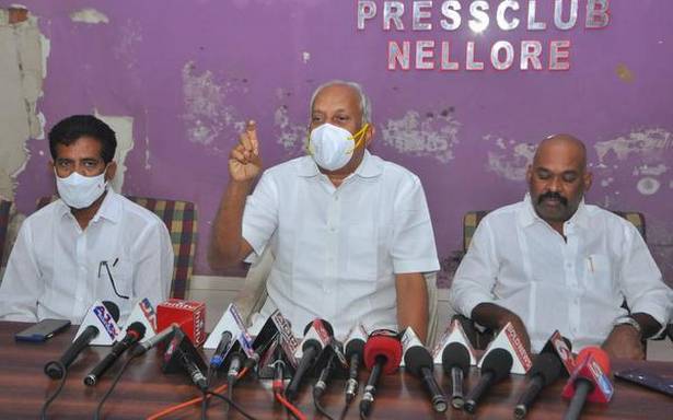 రాష్ట్ర రాజధానికి తిరుపతి ఉత్తమ ఎంపిక అని చింతా మోహన్ అన్నారు