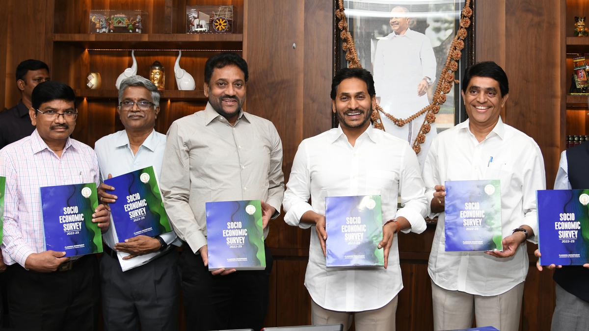 ఆంధ్రప్రదేశ్ గత ఏడాది కంటే 16.22% వృద్ధిని నమోదు చేసింది