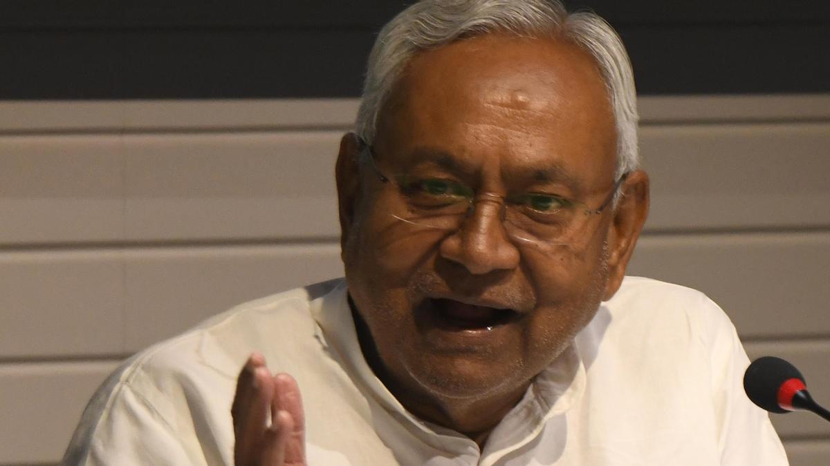 జూన్ 12న పాట్నాలో విపక్షాల సమావేశం జరిగే అవకాశం ఉంది