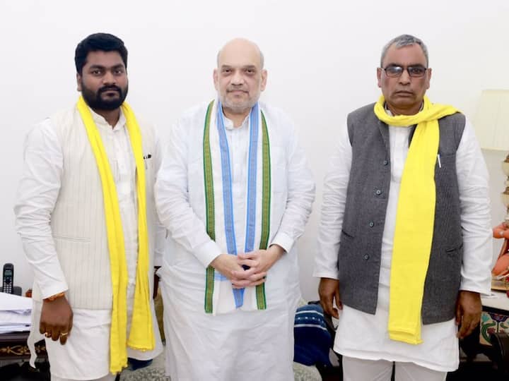 SBSP చీఫ్ ఓం ప్రకాష్ రాజ్‌భర్ 2024 లోక్‌సభ ఎన్నికలకు ముందు NDAలో చేరనున్నారు.
