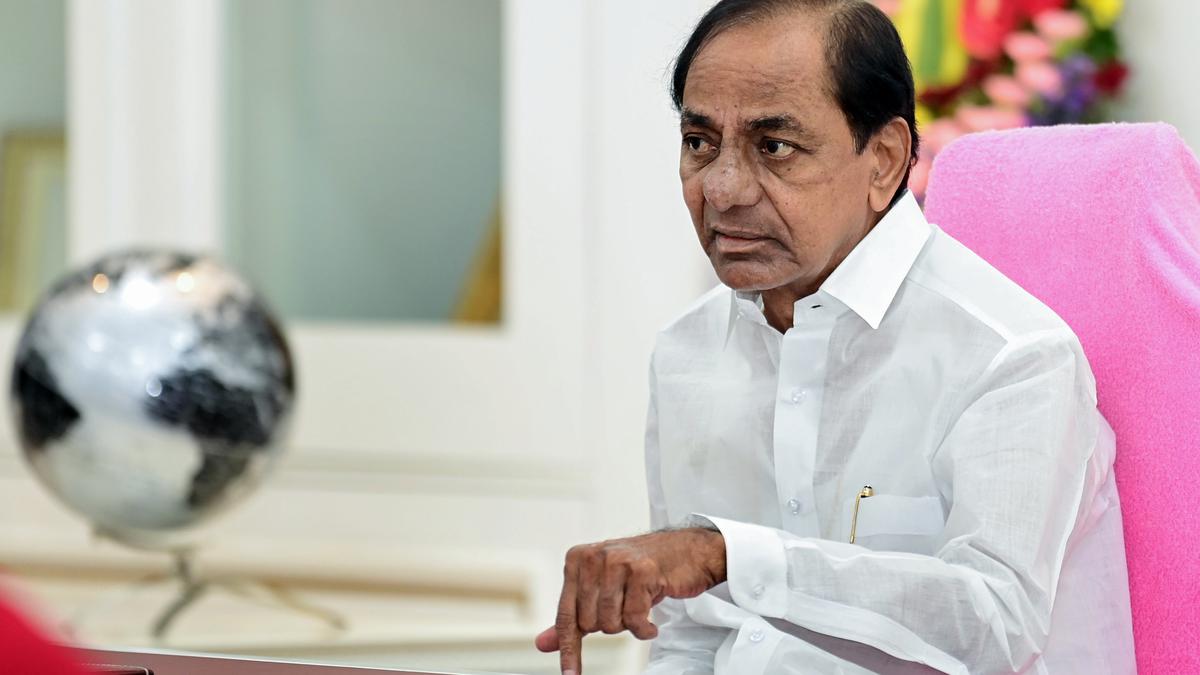 తెలంగాణ ప్రభుత్వం  మైనారిటీలకు 100% సబ్సిడీతో ₹1 లక్ష ఆర్థిక సహాయం అందించడం