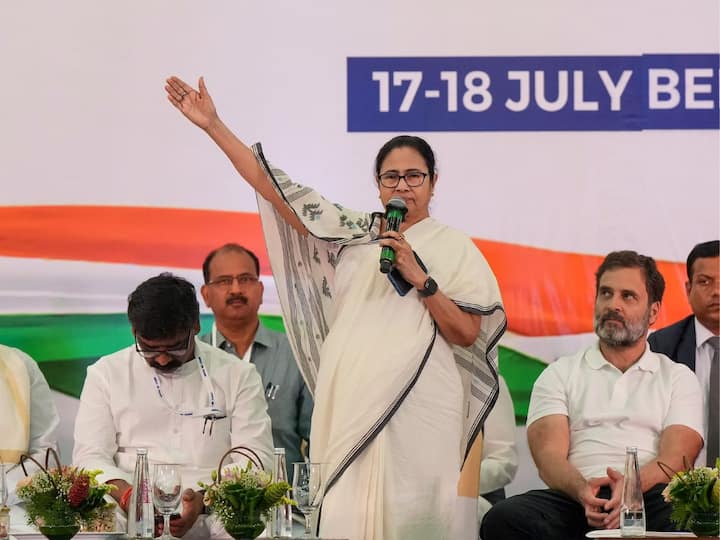 ప్రధాని పదవిపై తనకు ఆసక్తి లేదని బెంగాల్ సీఎం మమతా బెనర్జీ అన్నారు